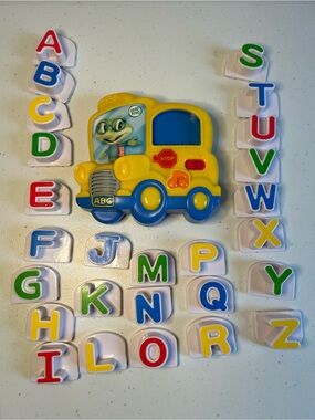 LeapFrog FRIDGE PHONICS Magnetic ALPHABET ABC BUS Complete 26 Letter Set Tested